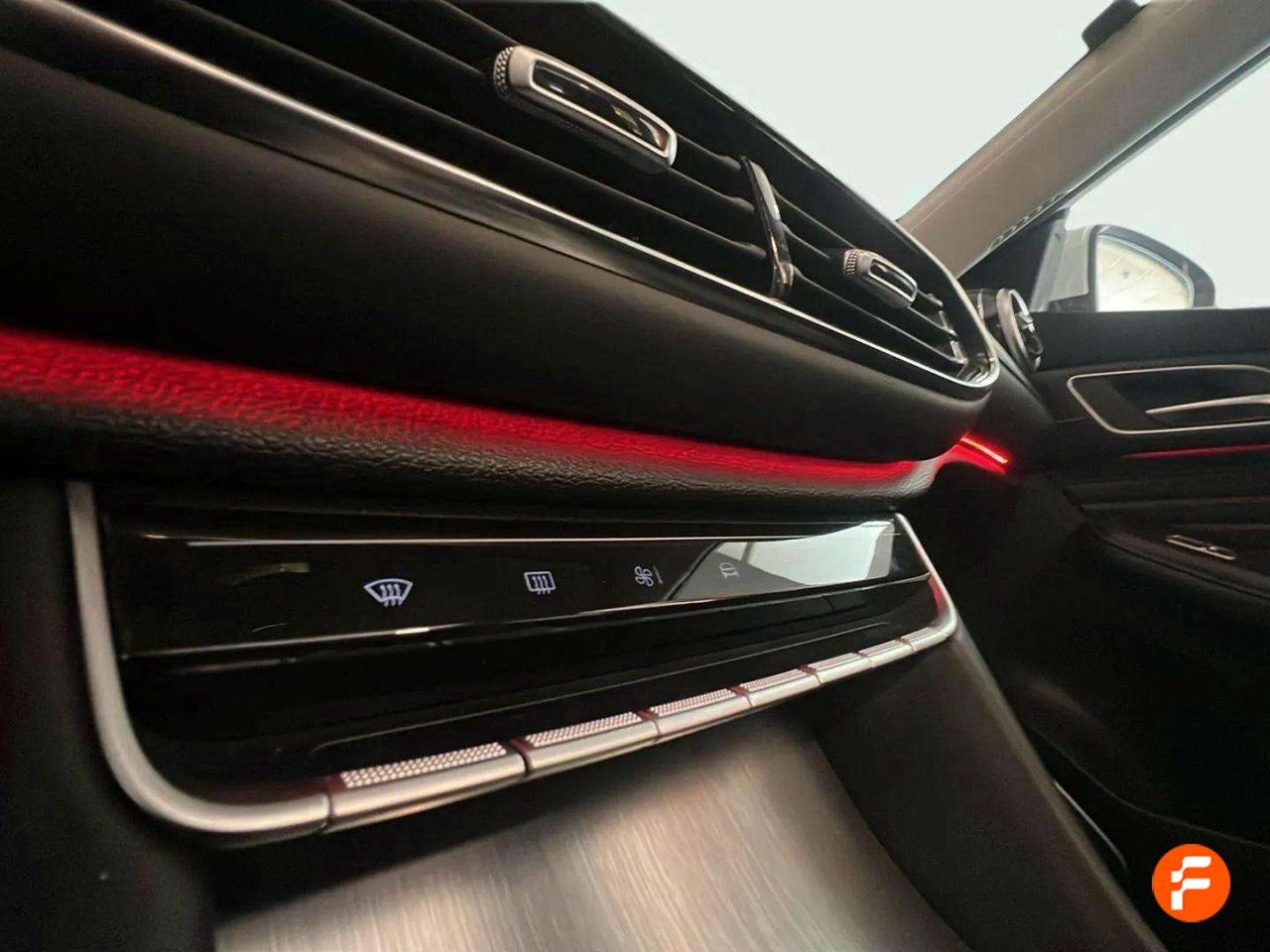 Foto MG HS 29