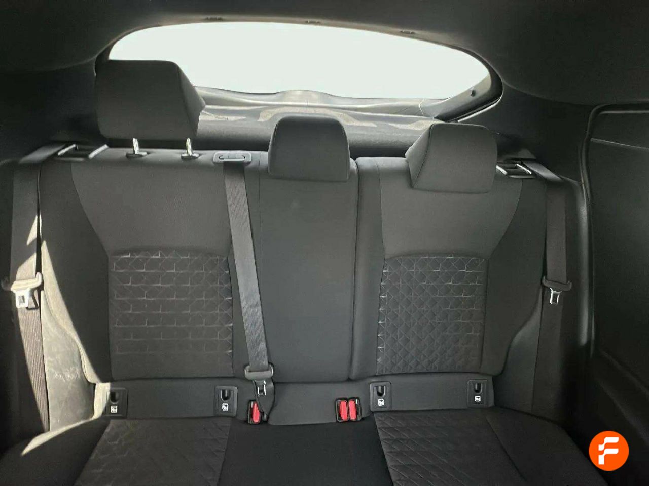 Foto Toyota C-HR 21