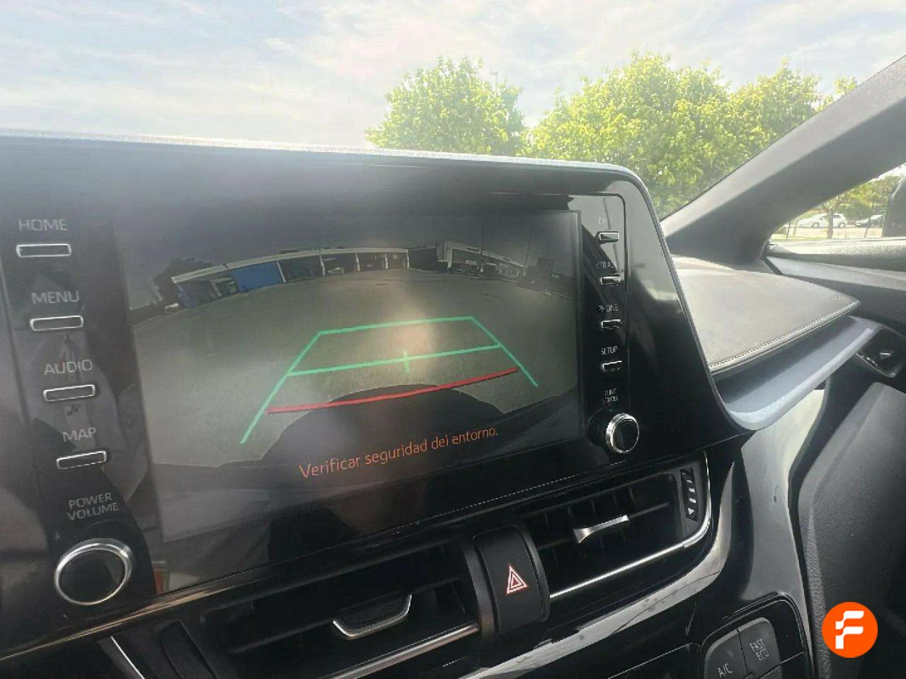 Foto Toyota C-HR 27