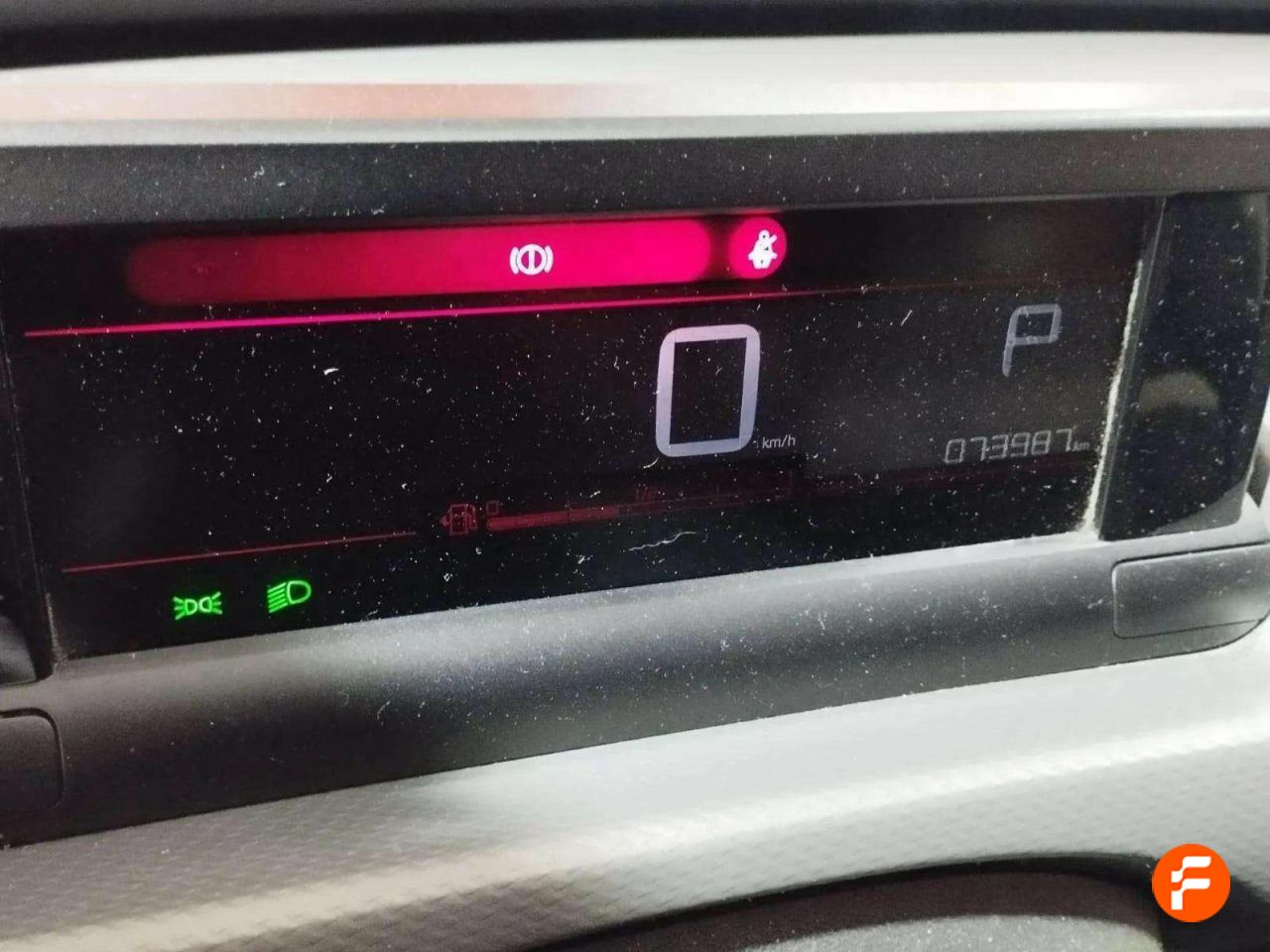 Foto Citroën C4 Cactus 13