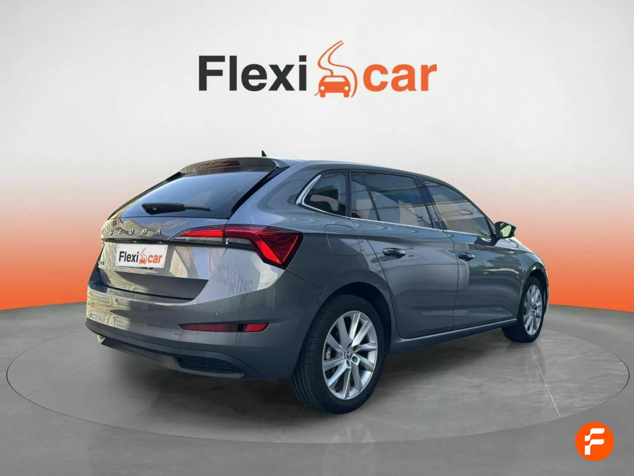 Foto Skoda Scala 4