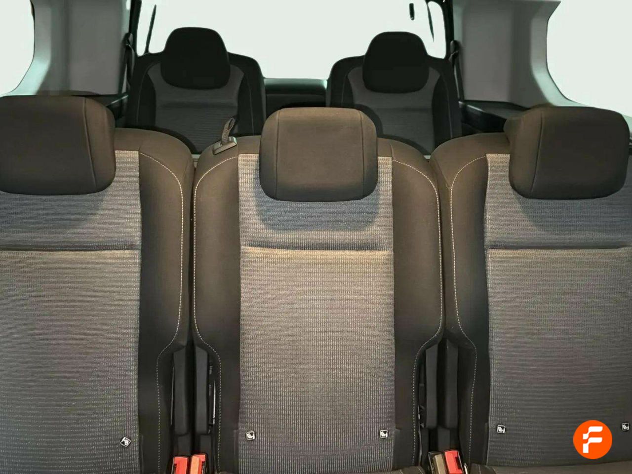 Foto Toyota Proace 16