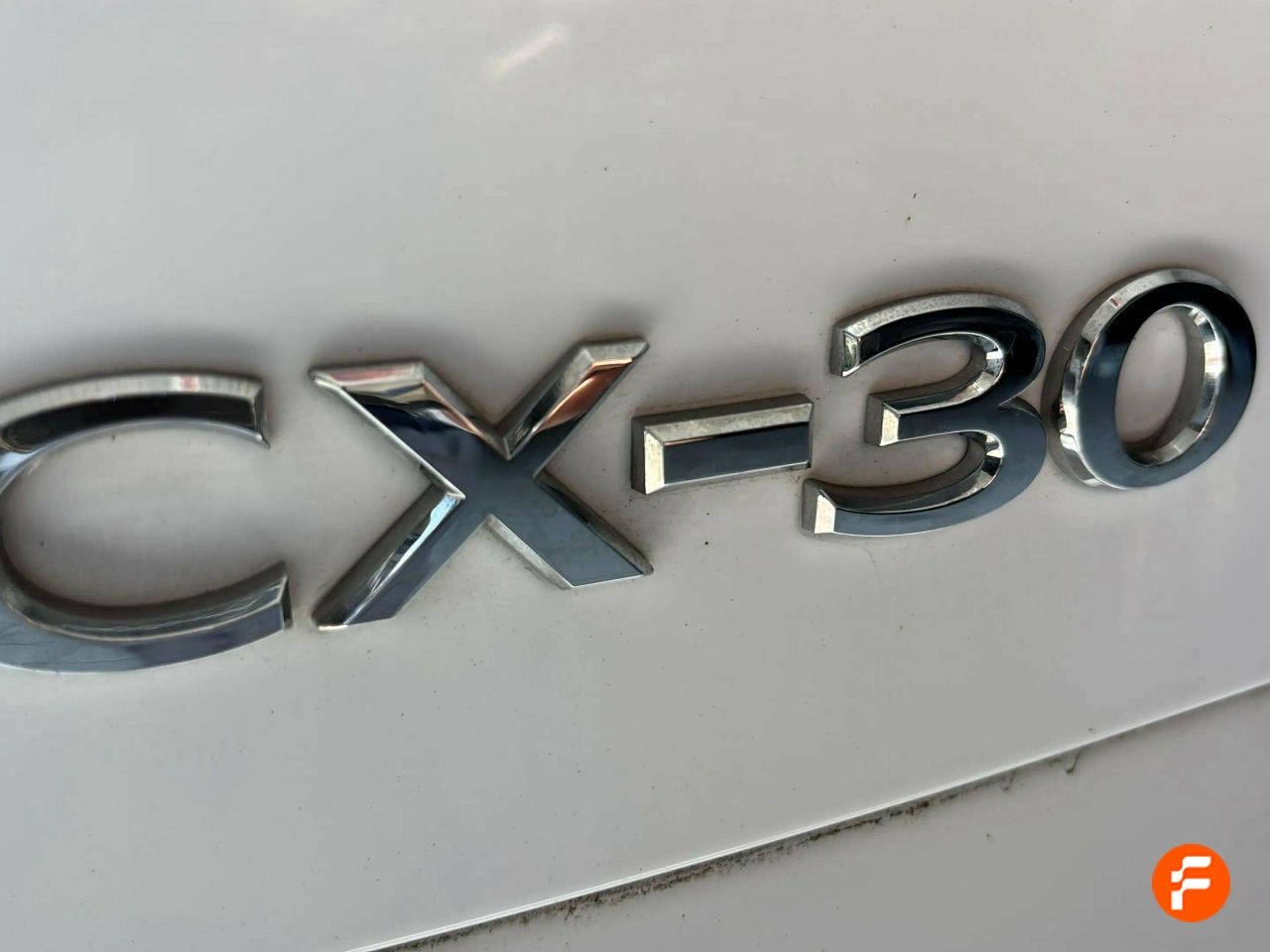 Foto Mazda CX-30 10