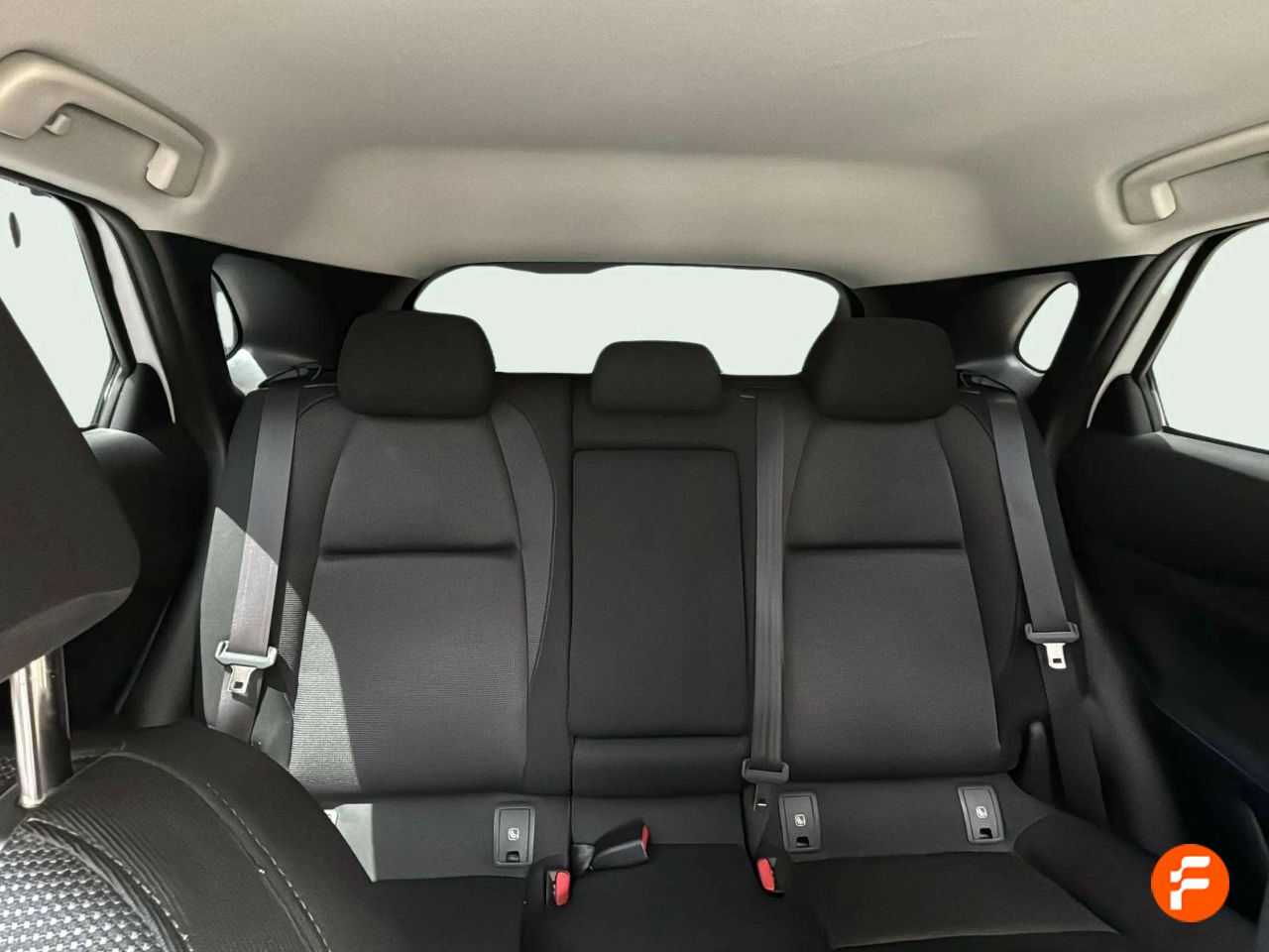 Foto Mazda CX-30 26