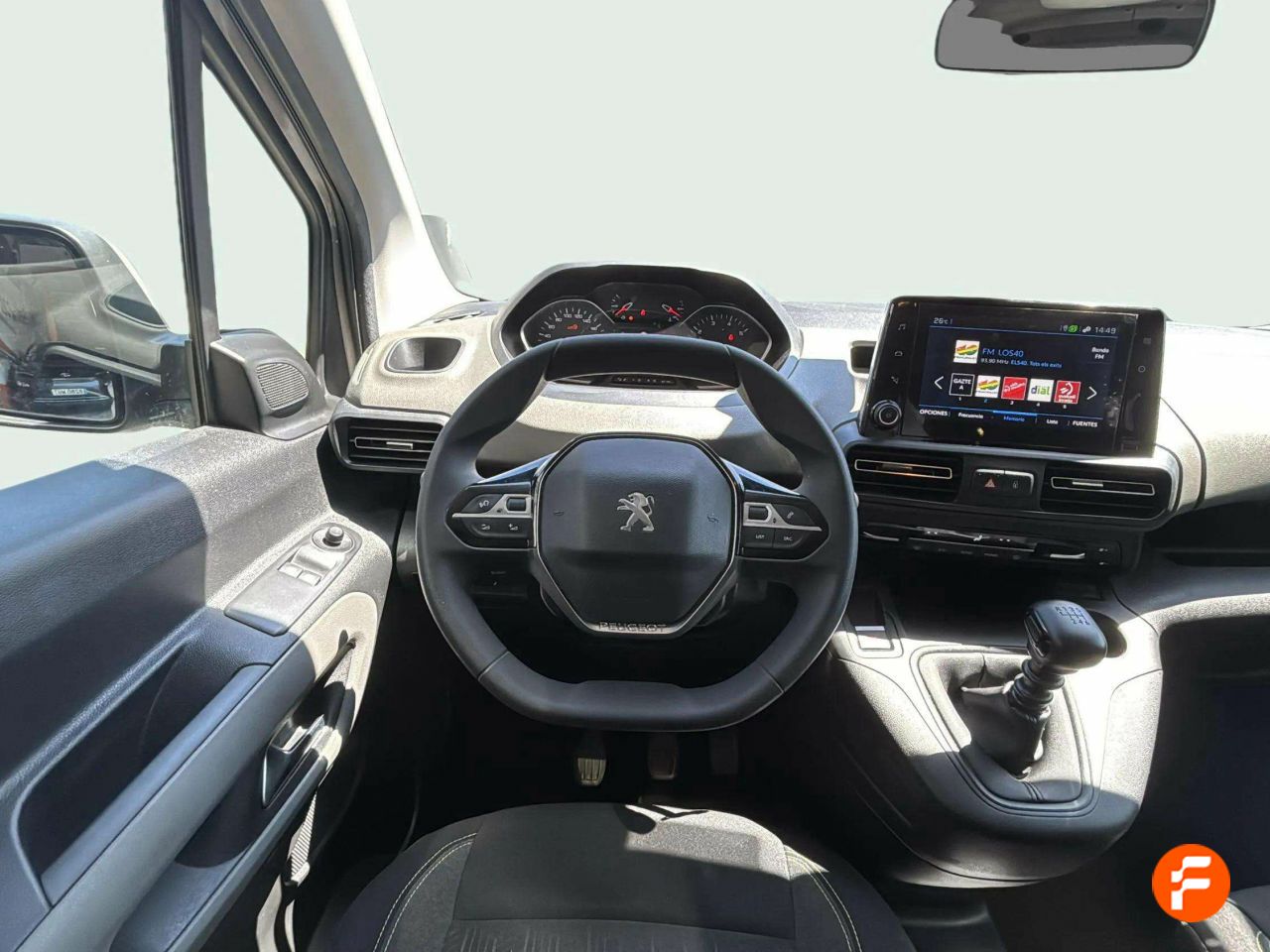 Foto Peugeot Rifter 15