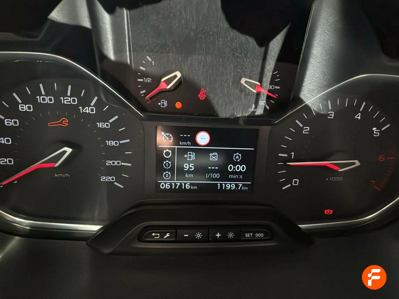 Foto Peugeot Rifter 16