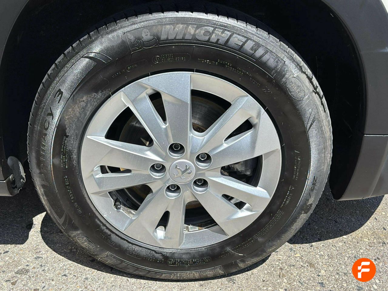 Foto Peugeot Rifter 29