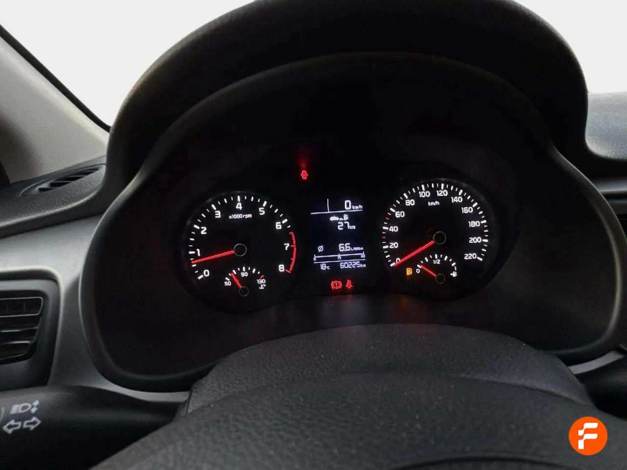Foto Kia Rio 10