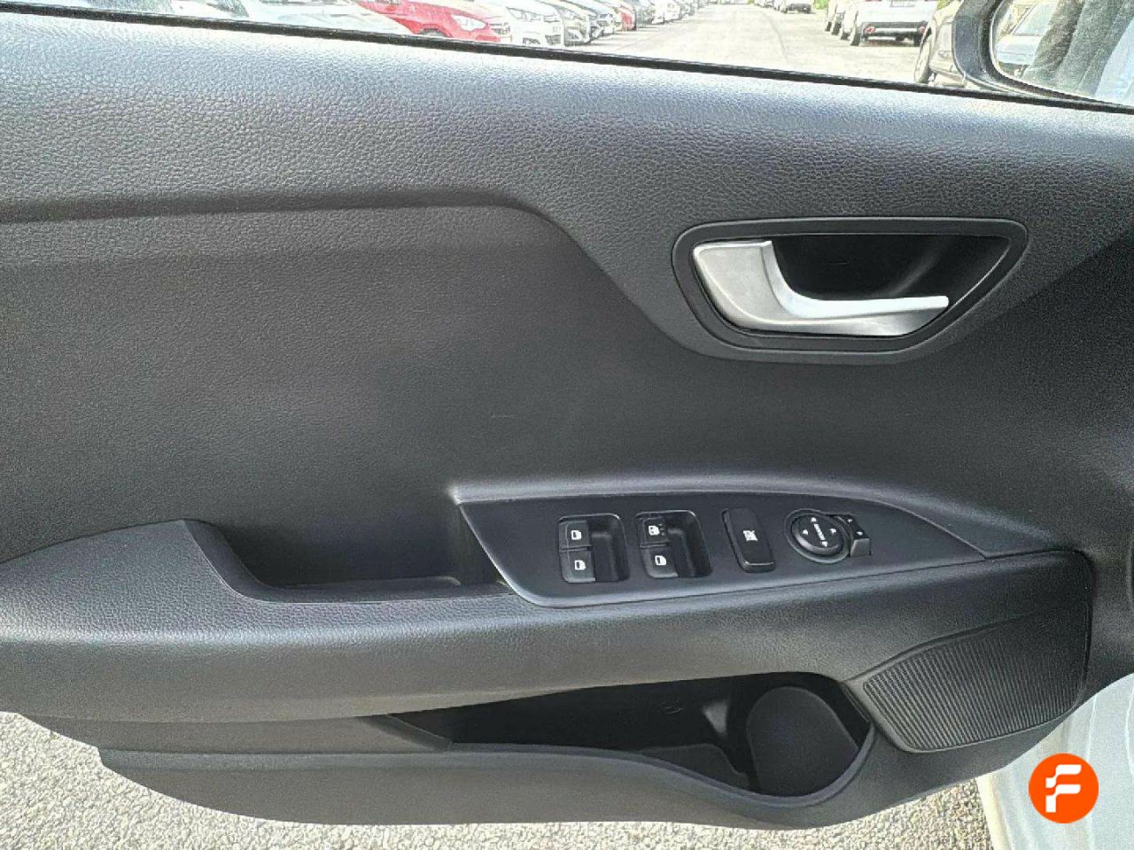 Foto Kia Rio 17