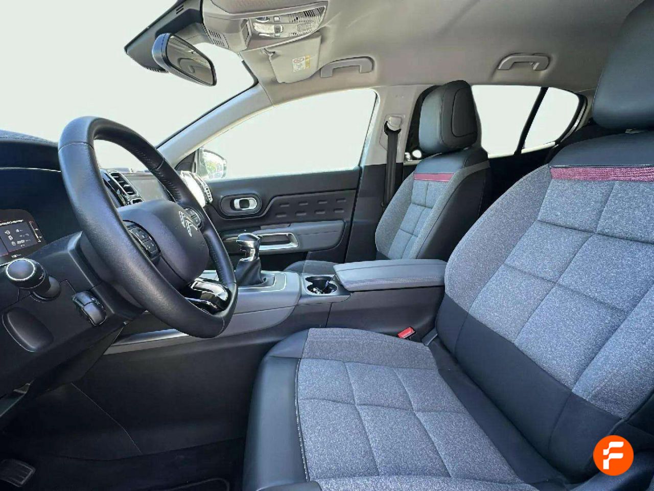 Foto Citroën C5 Aircross 16