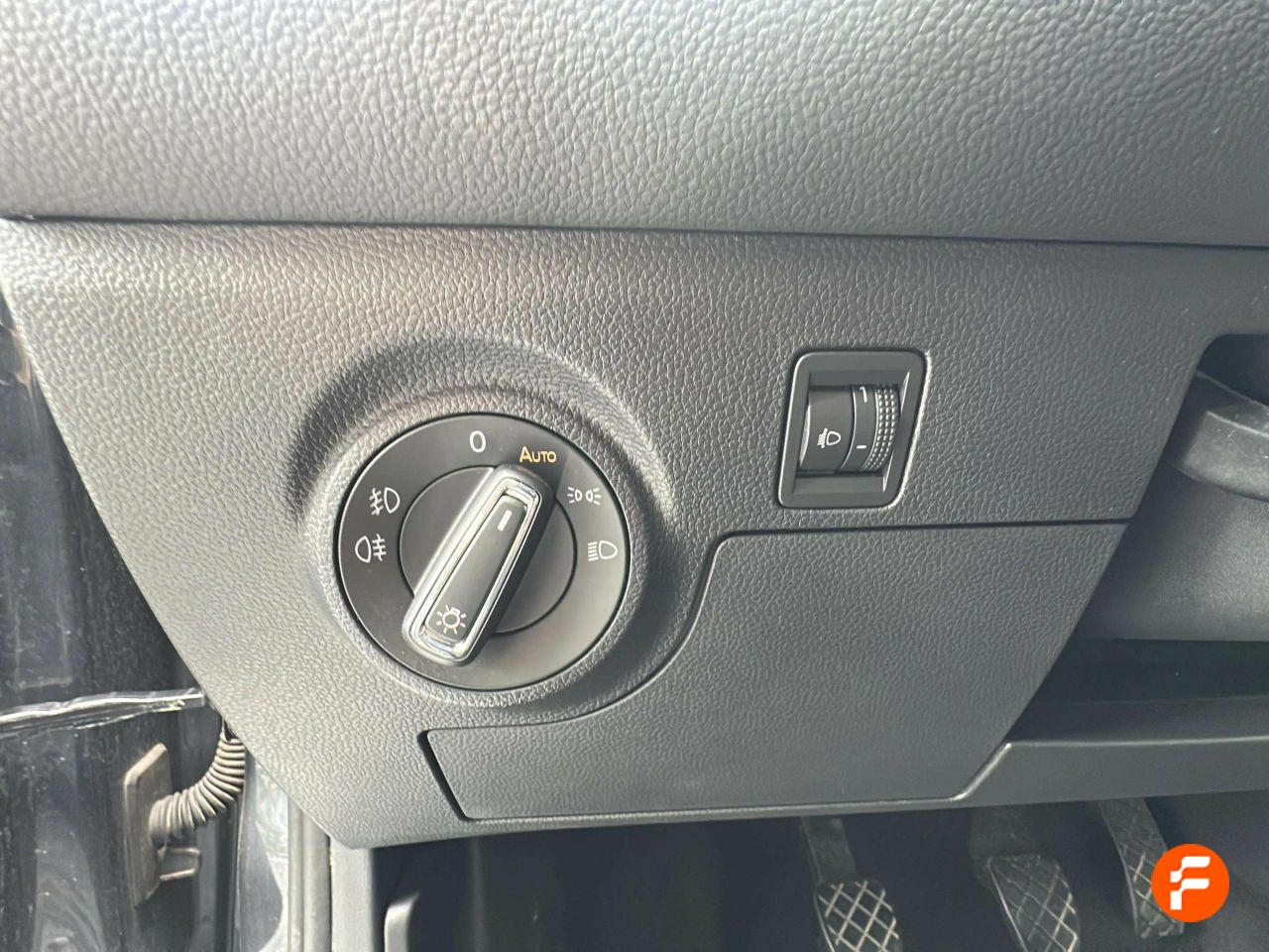 Foto Seat Ibiza 15