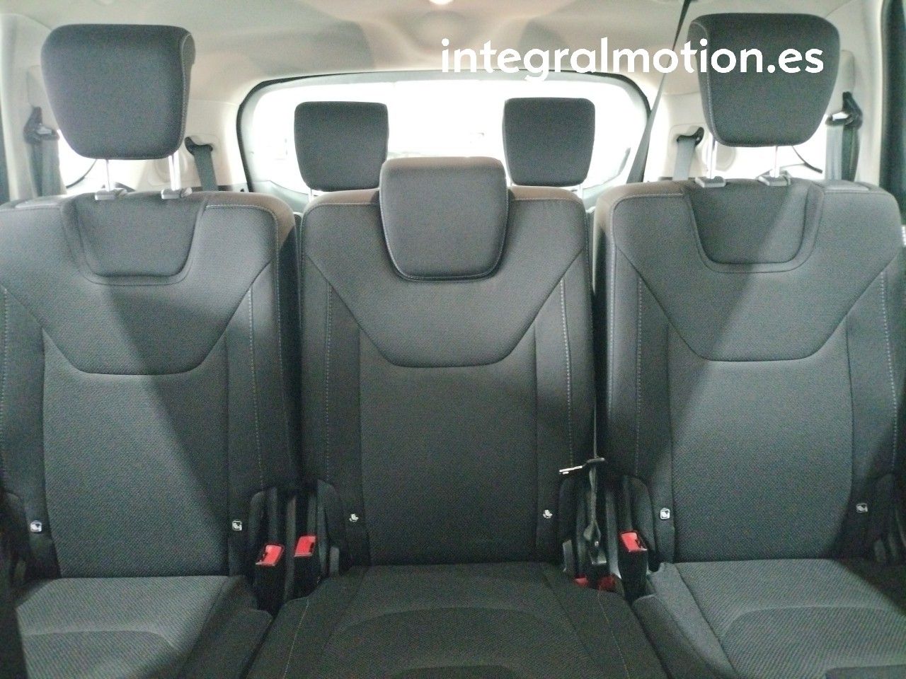 Foto Ford S-Max 12
