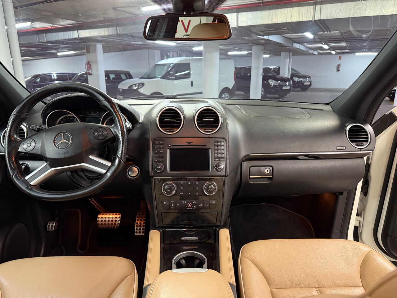 Foto Mercedes-Benz Clase M 2