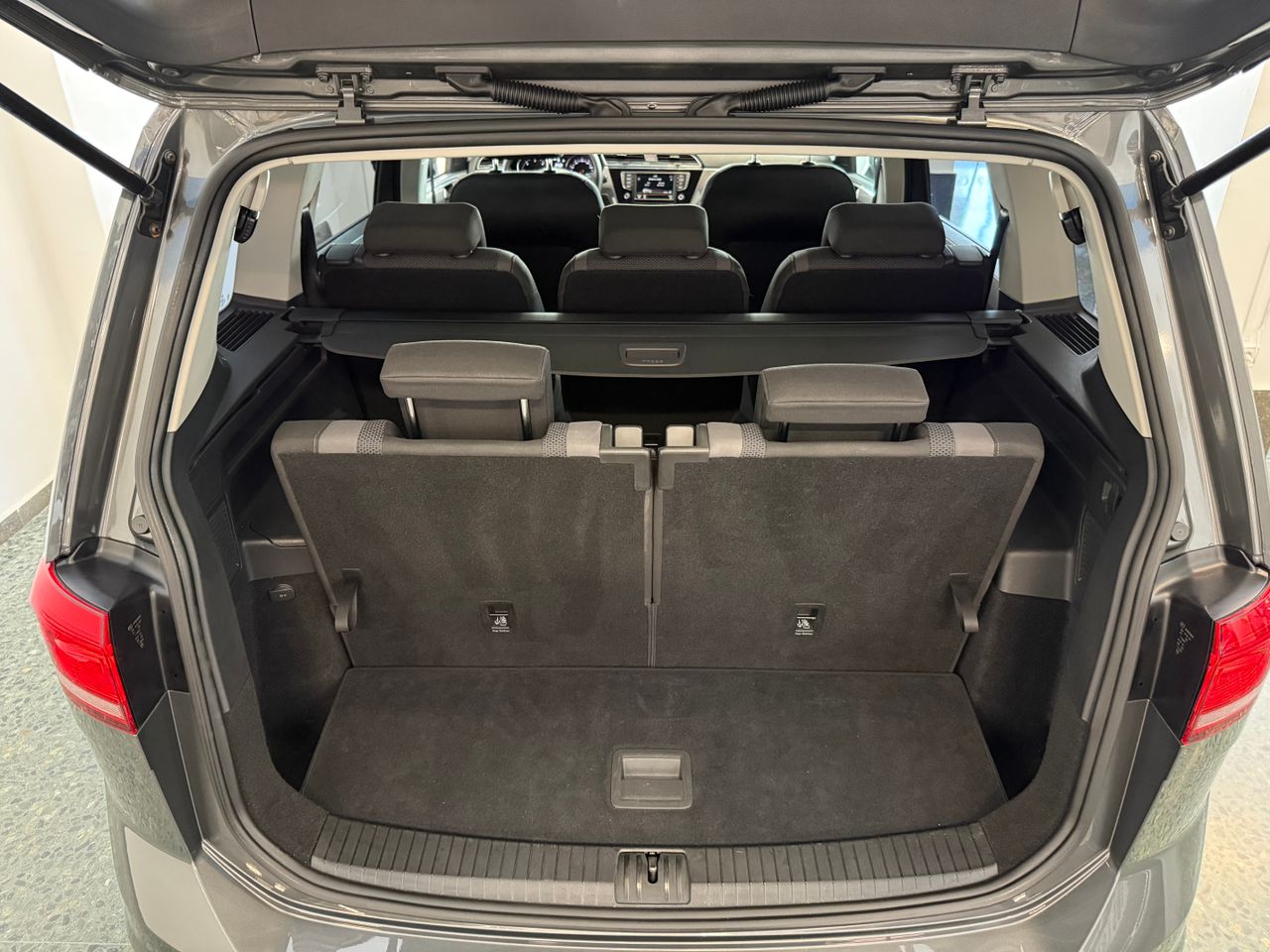 Foto Volkswagen Touran 8
