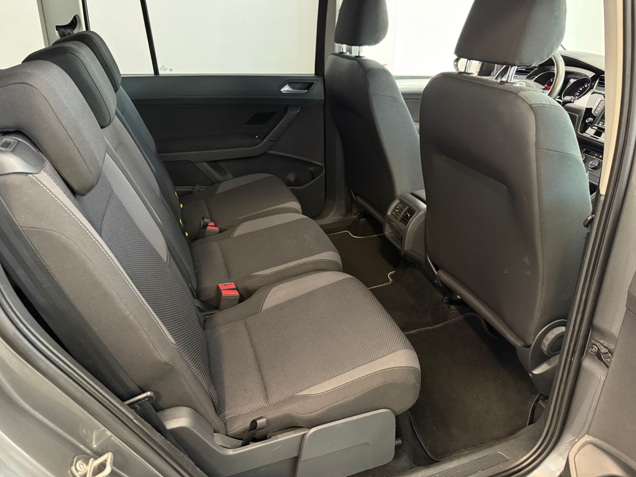 Foto Volkswagen Touran 12