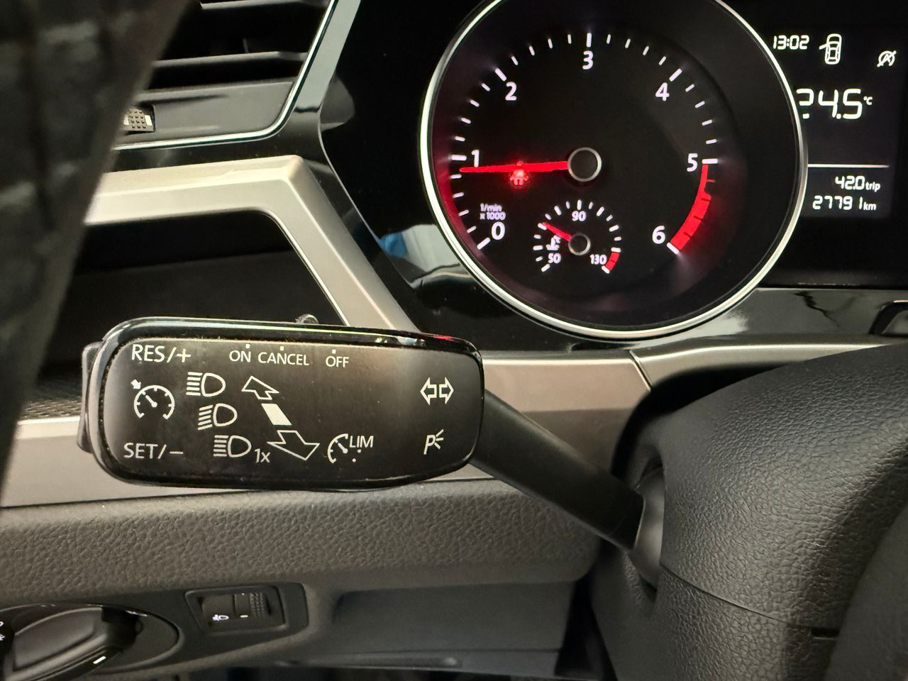 Foto Volkswagen Touran 24