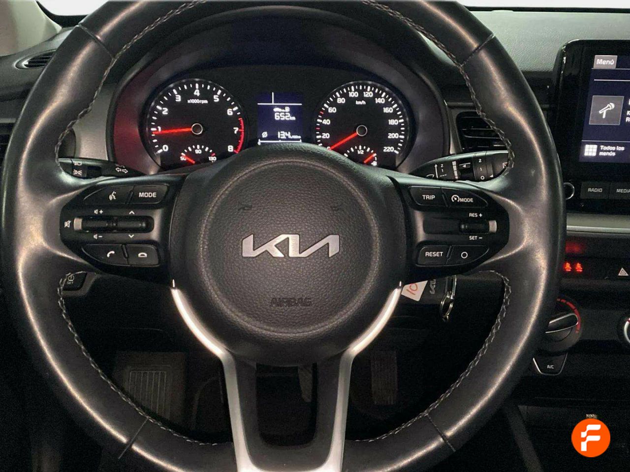 Foto Kia Stonic 11
