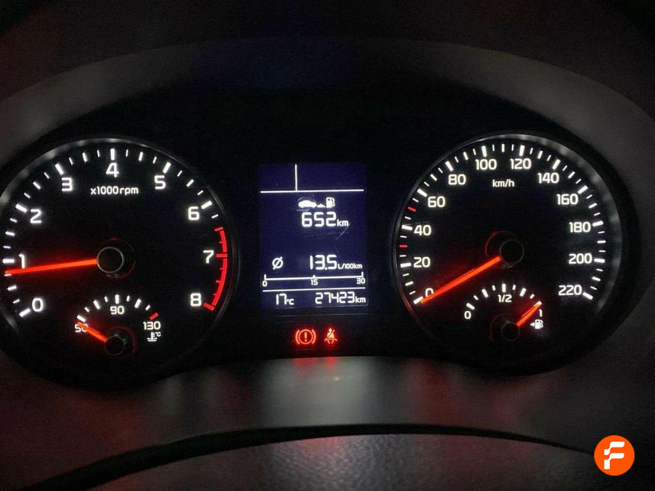 Foto Kia Stonic 13