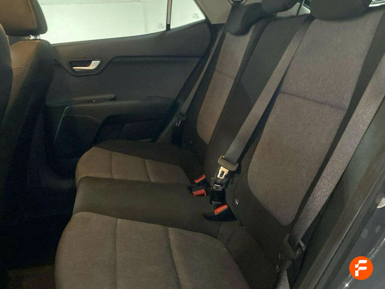 Foto Kia Stonic 22