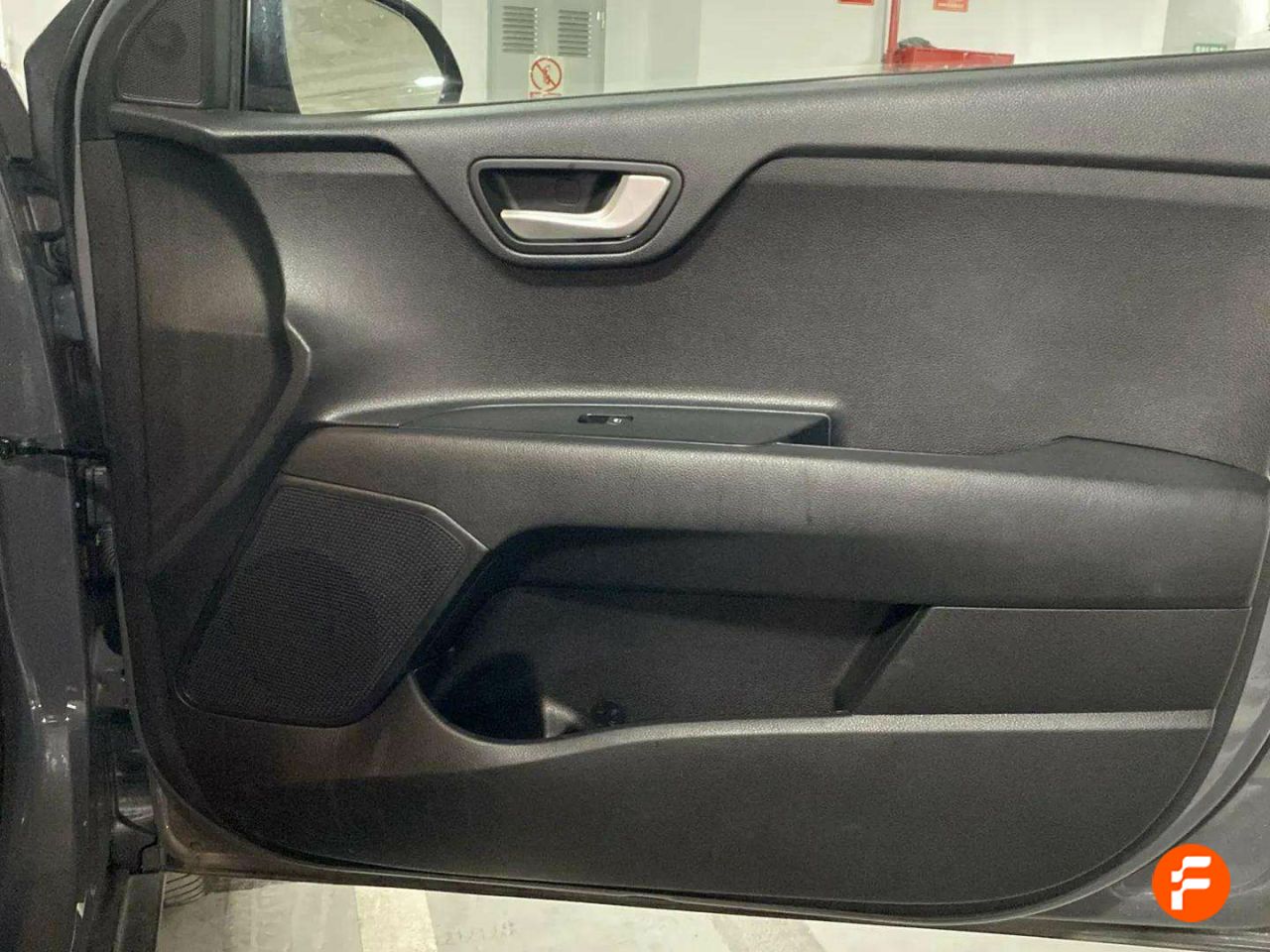 Foto Kia Stonic 27
