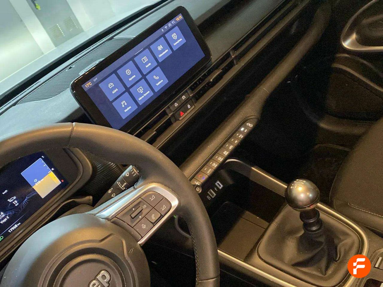 Foto Jeep Avenger 19
