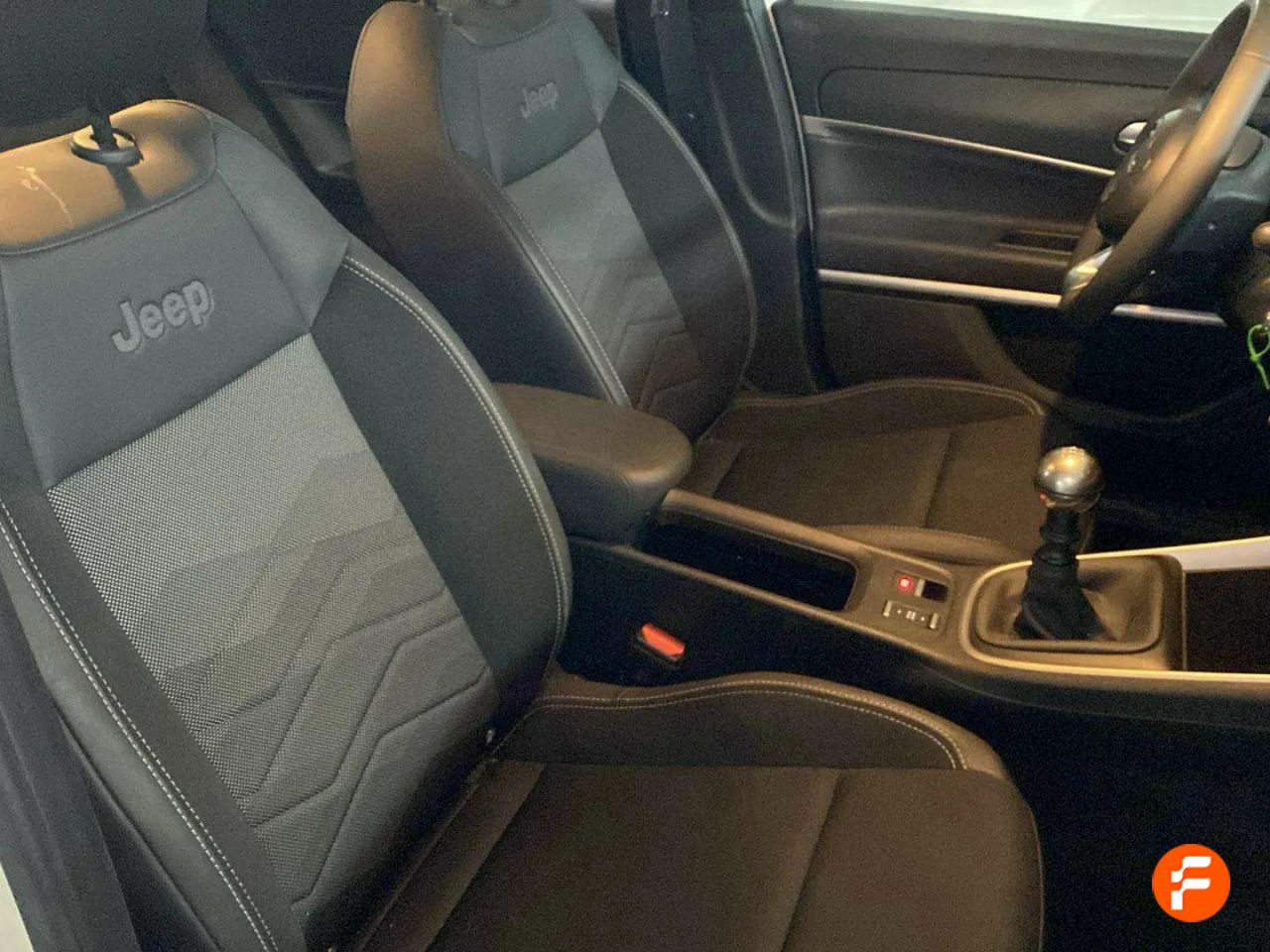 Foto Jeep Avenger 23