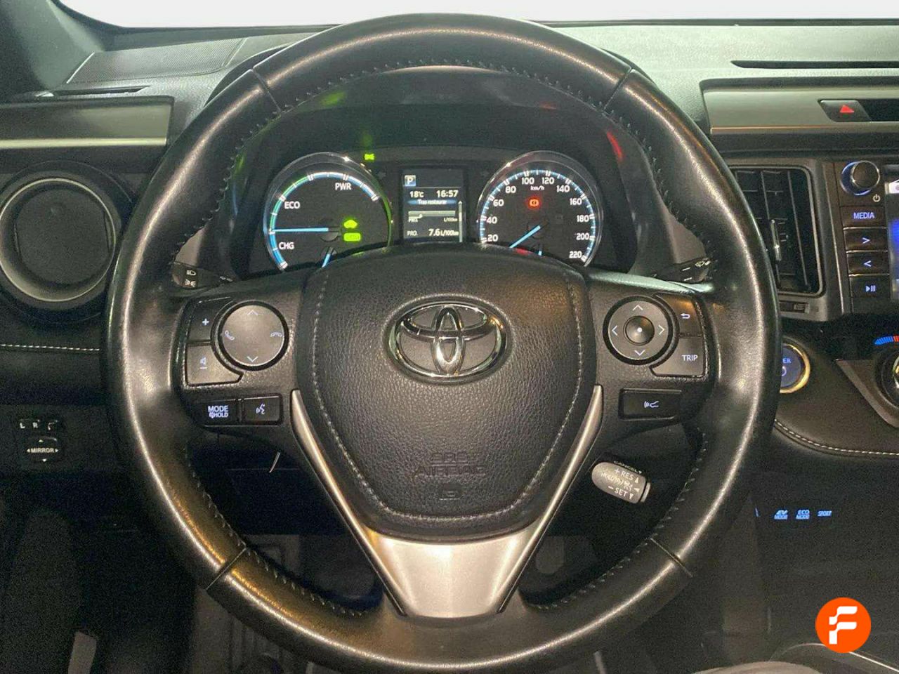Foto Toyota Rav4 11