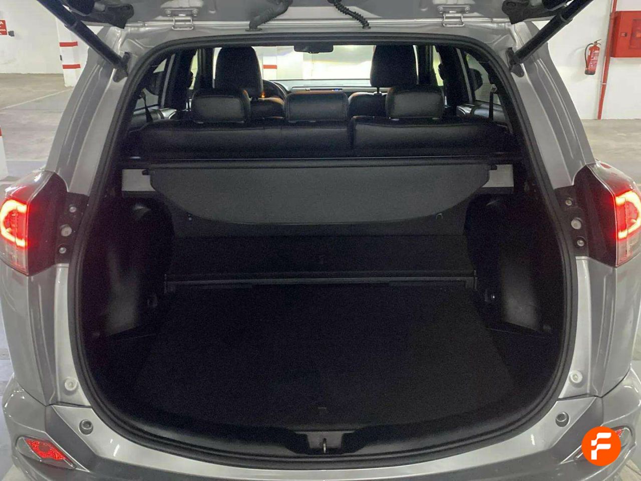 Foto Toyota Rav4 28