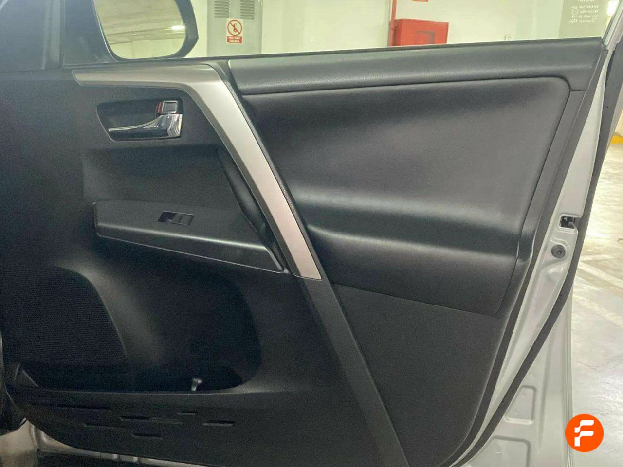 Foto Toyota Rav4 30