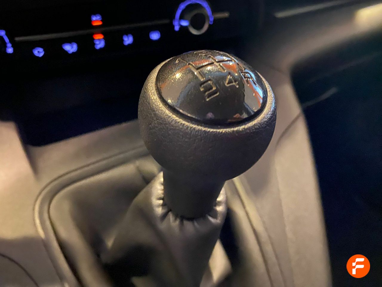 Foto Peugeot Rifter 17