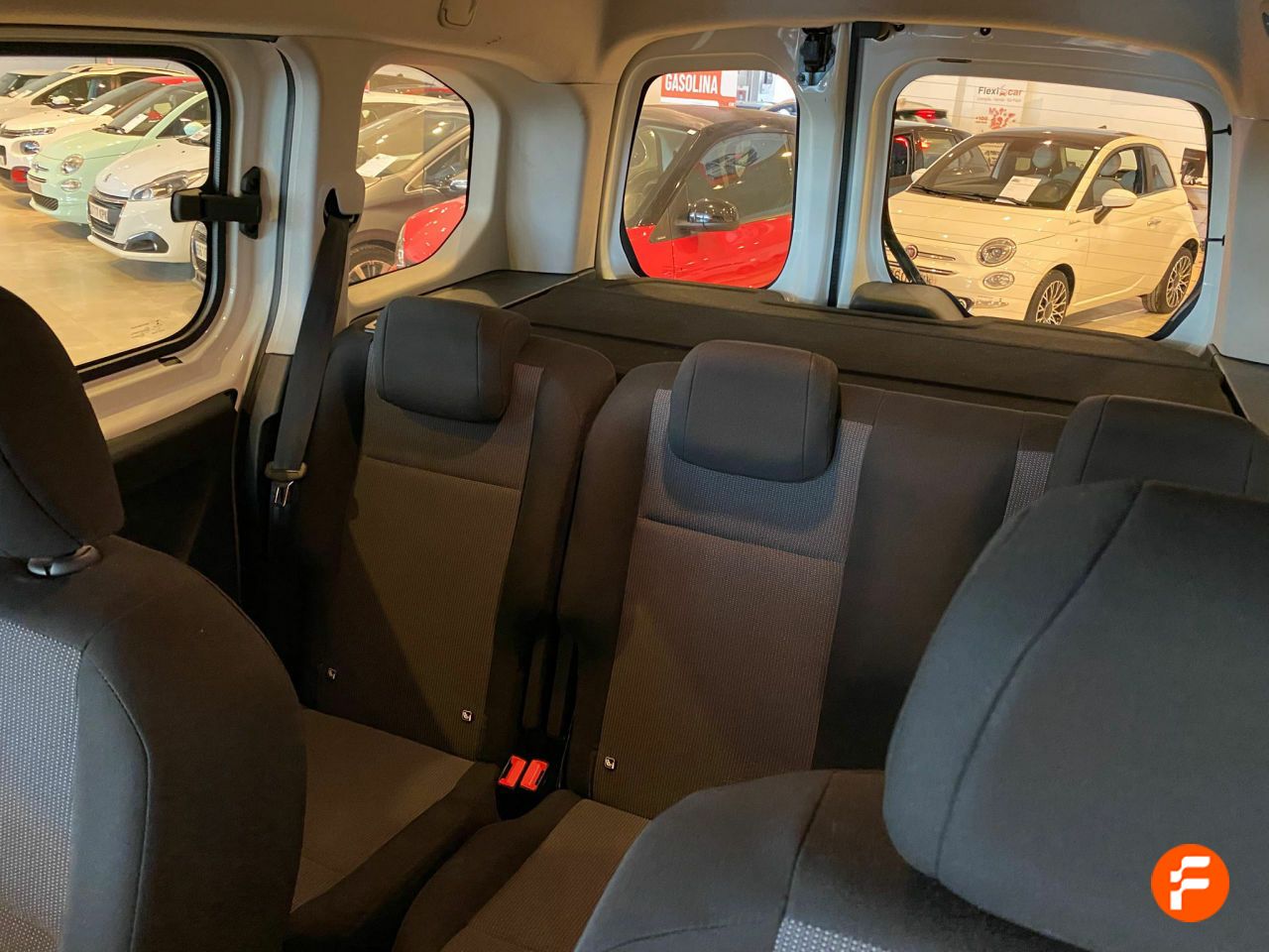 Foto Peugeot Rifter 22