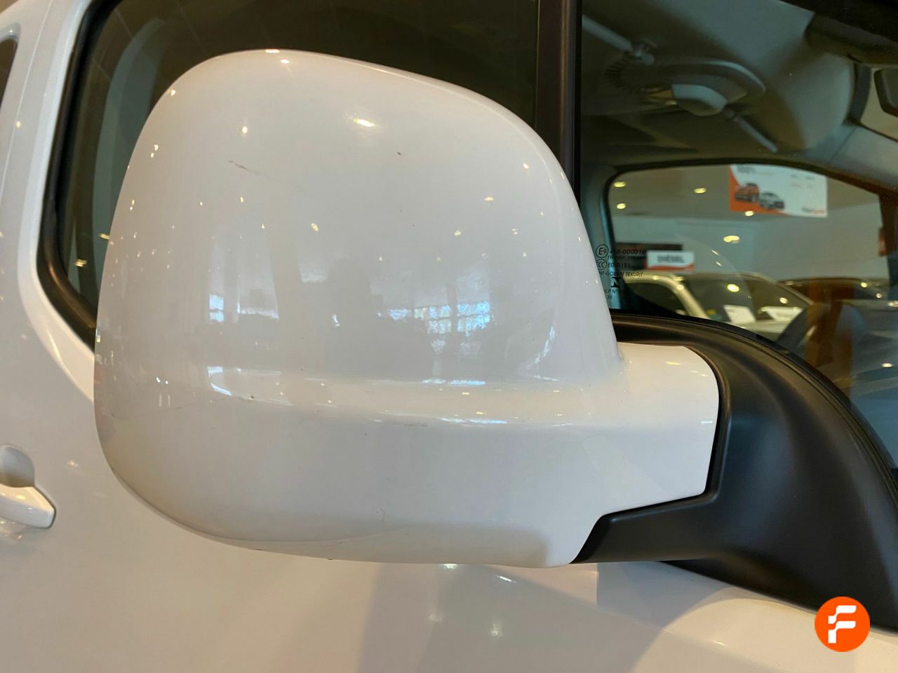 Foto Peugeot Rifter 30
