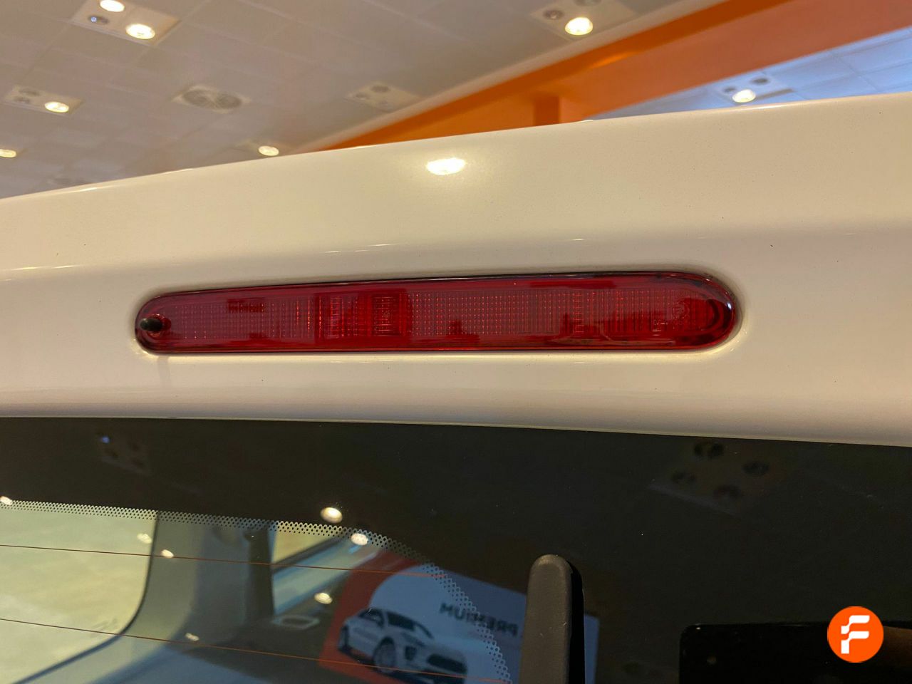 Foto Peugeot Rifter 35