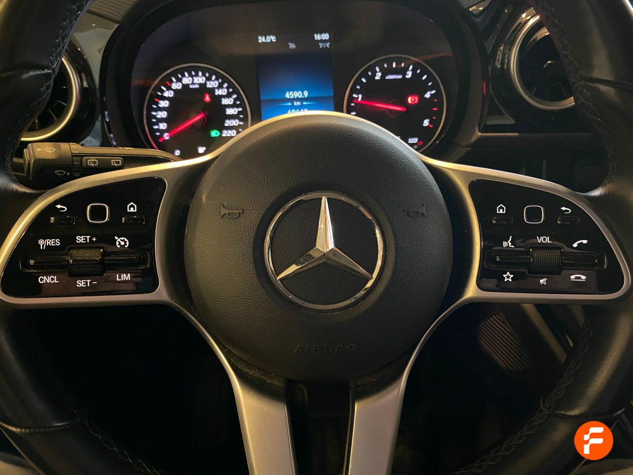 Foto Mercedes-Benz Clase T 13