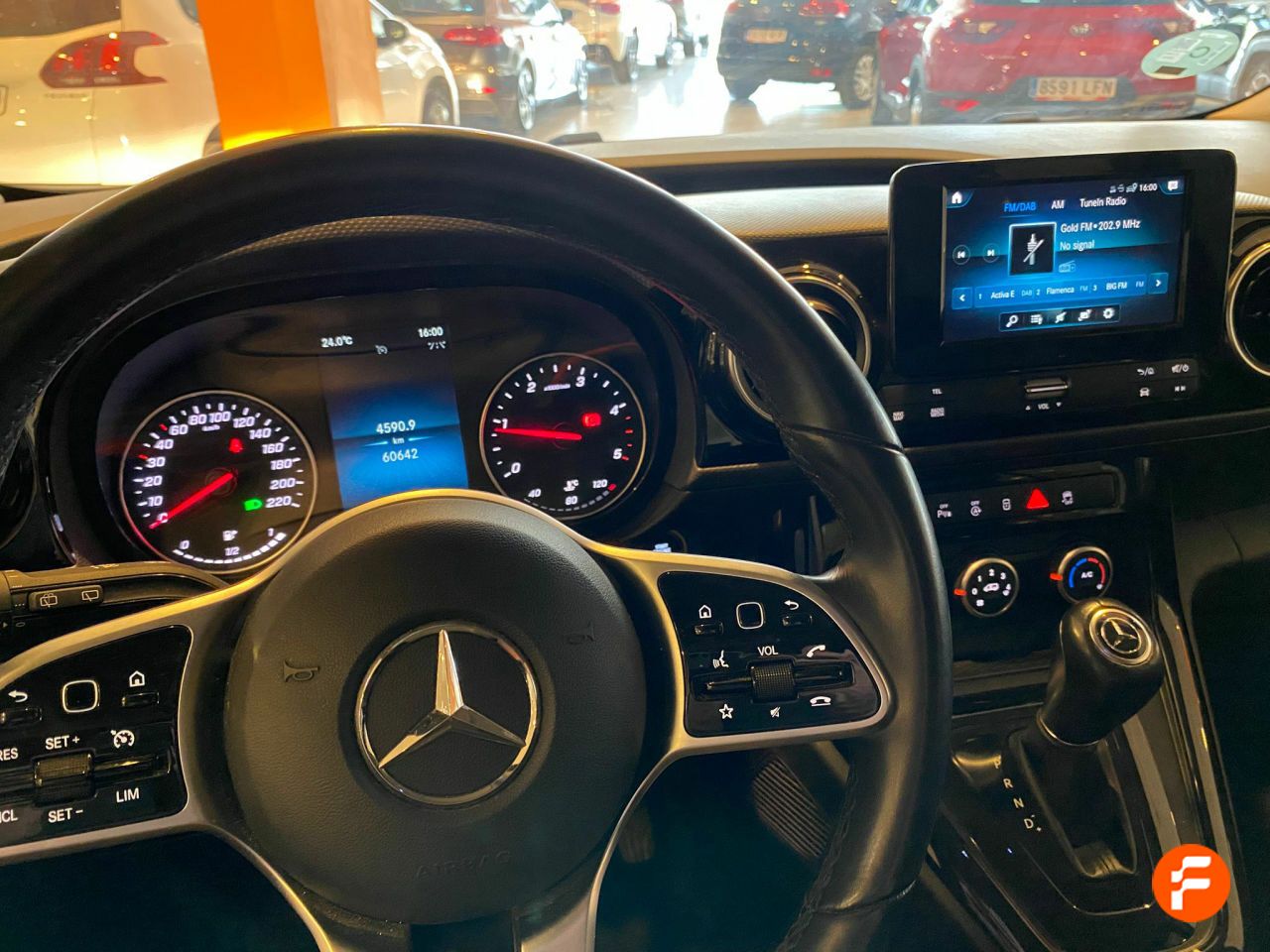Foto Mercedes-Benz Clase T 15