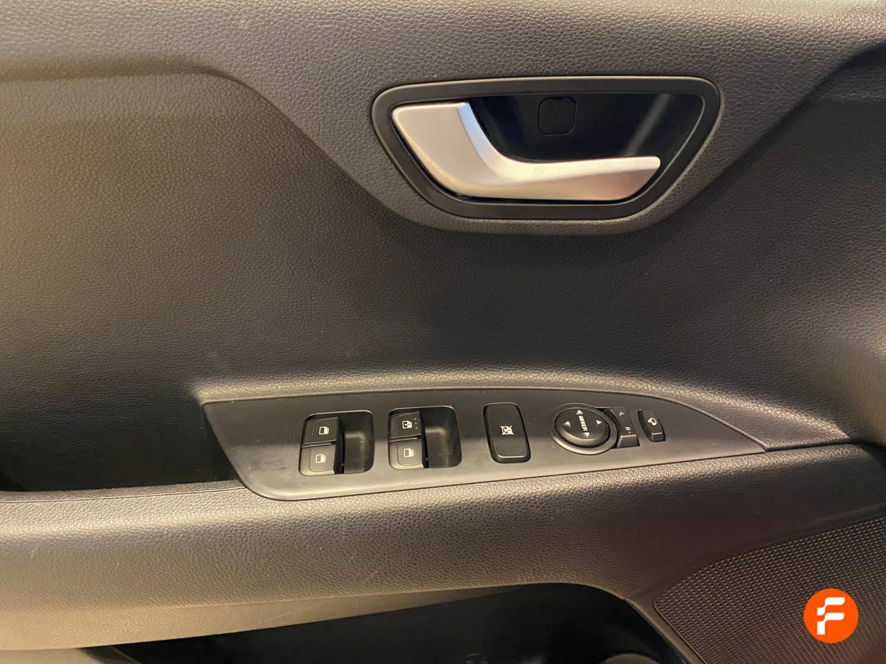 Foto Kia Stonic 10