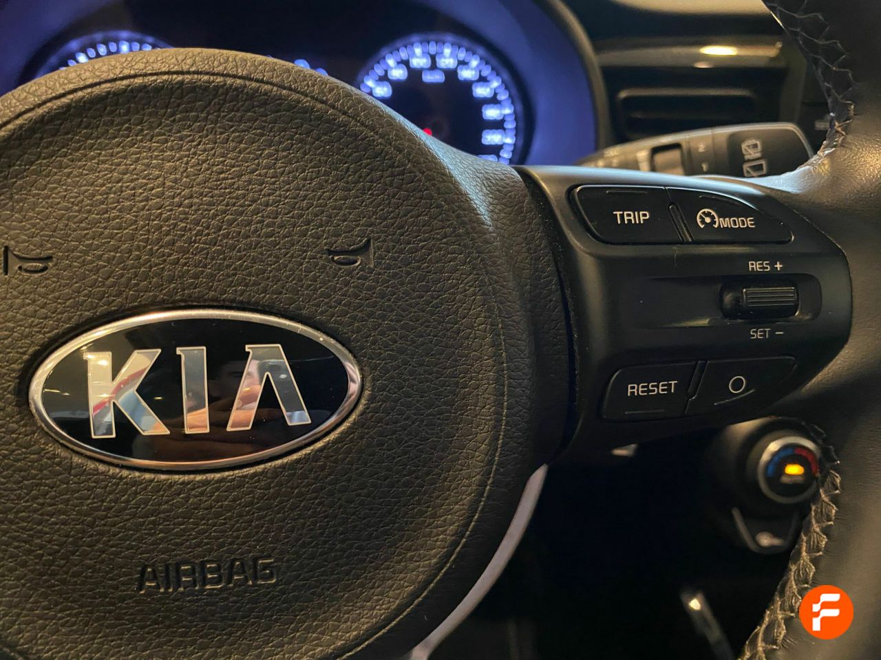 Foto Kia Stonic 14