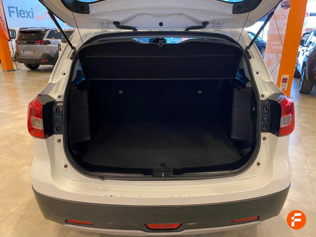 Foto Suzuki SX4 26