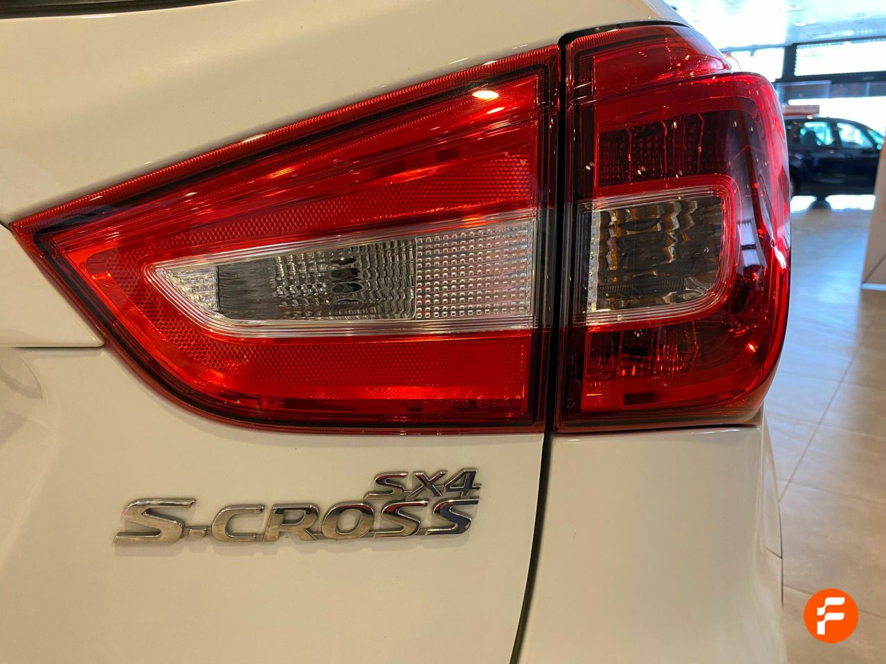 Foto Suzuki SX4 34