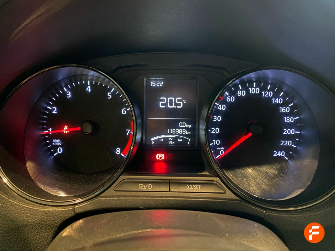 Foto Volkswagen Polo 14