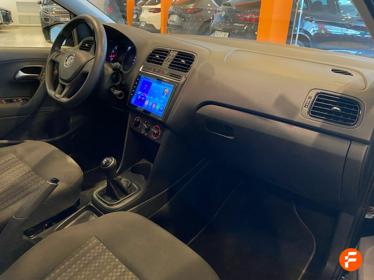Foto Volkswagen Polo 21