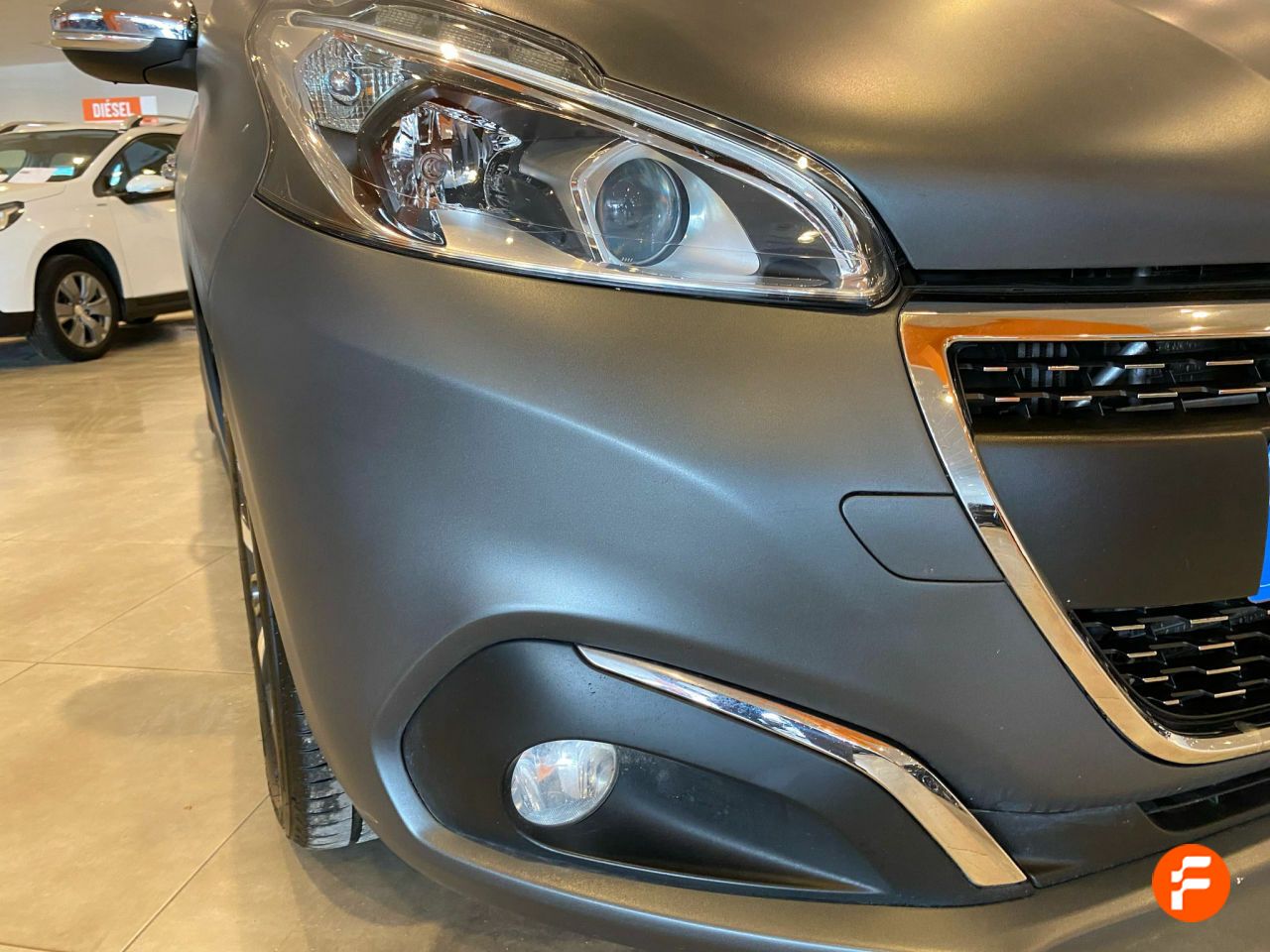 Foto Peugeot 208 30