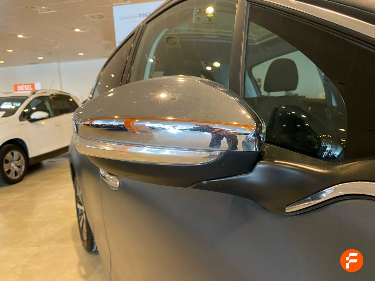Foto Peugeot 208 35