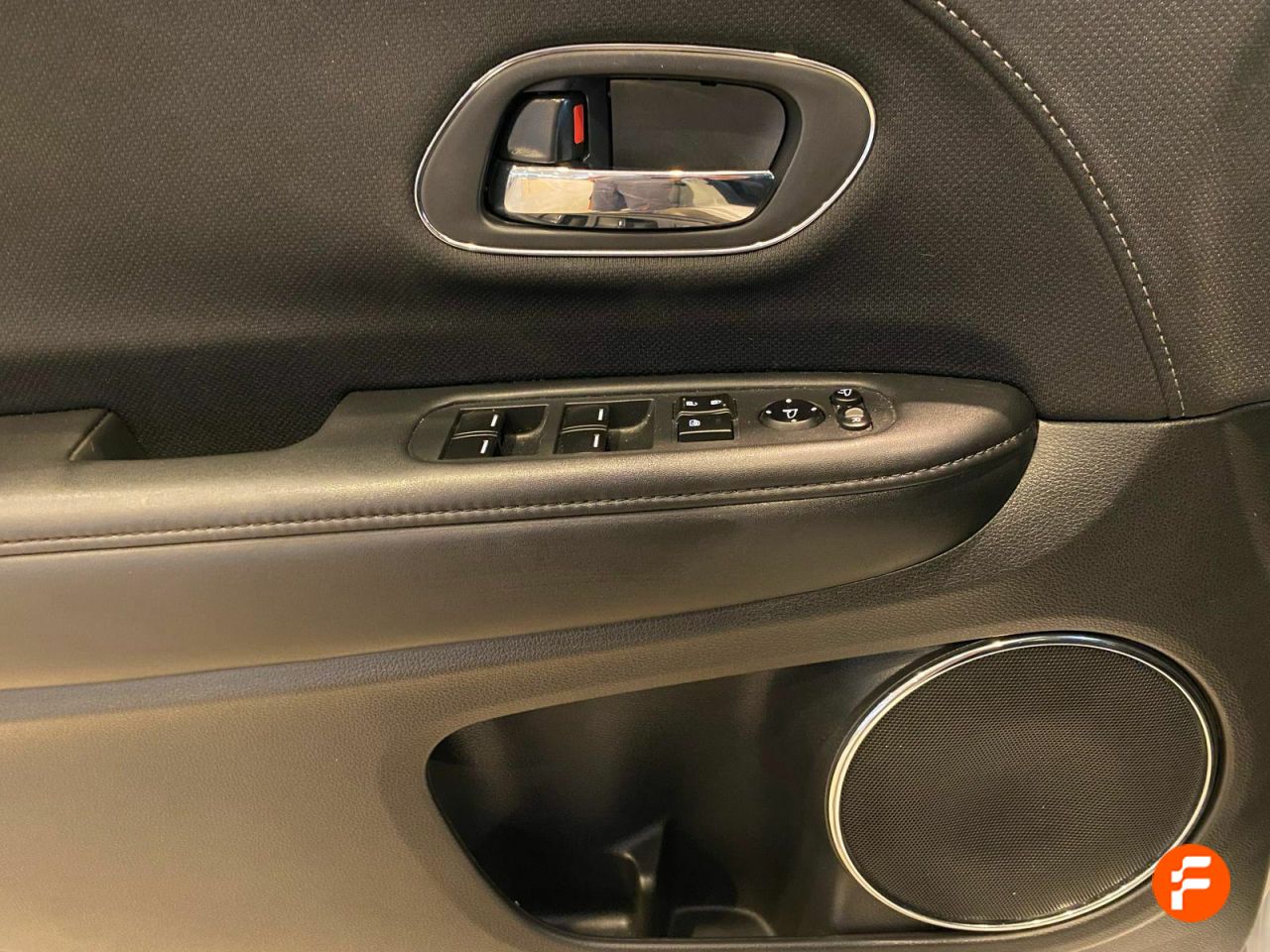 Foto Honda HR-V 10