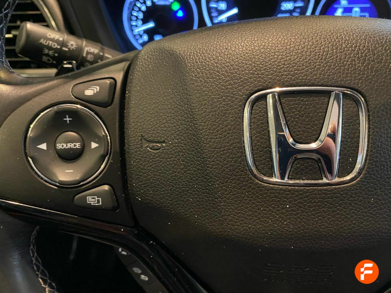 Foto Honda HR-V 13