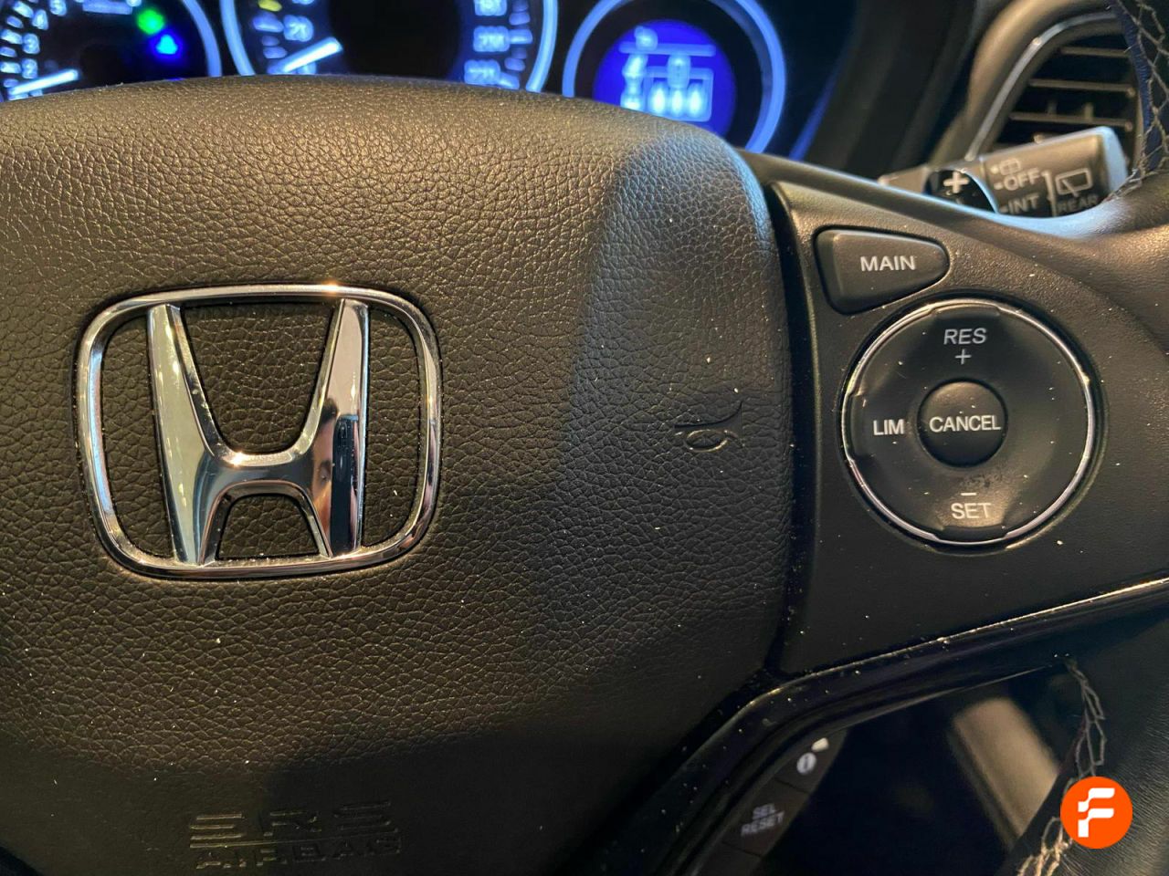 Foto Honda HR-V 15