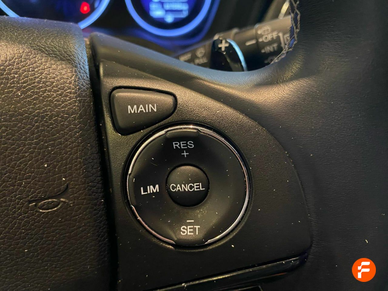 Foto Honda HR-V 16