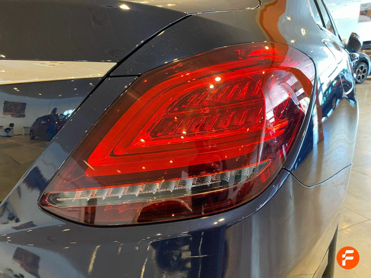 Foto Mercedes-Benz Clase C 37