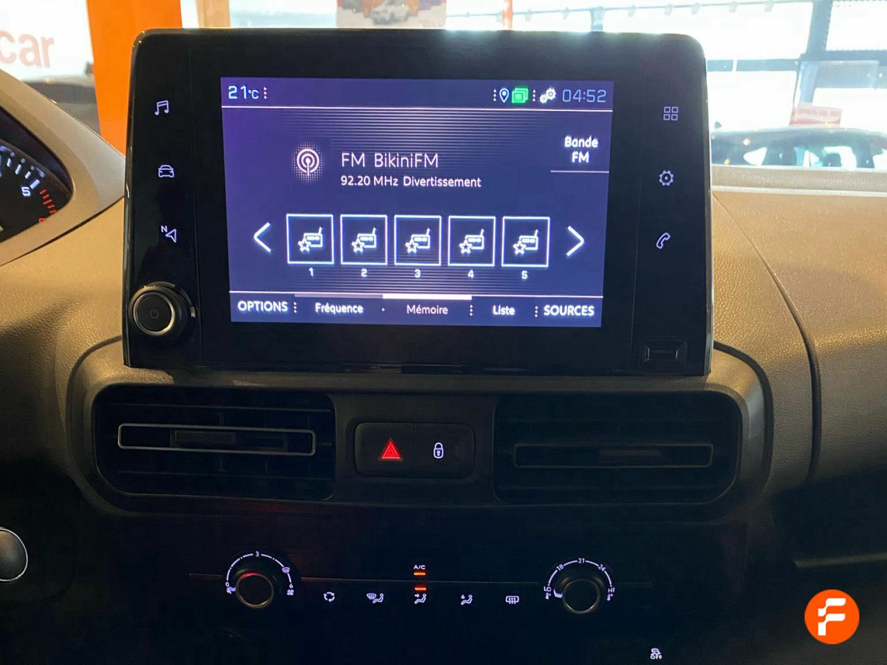 Foto Peugeot Rifter 18