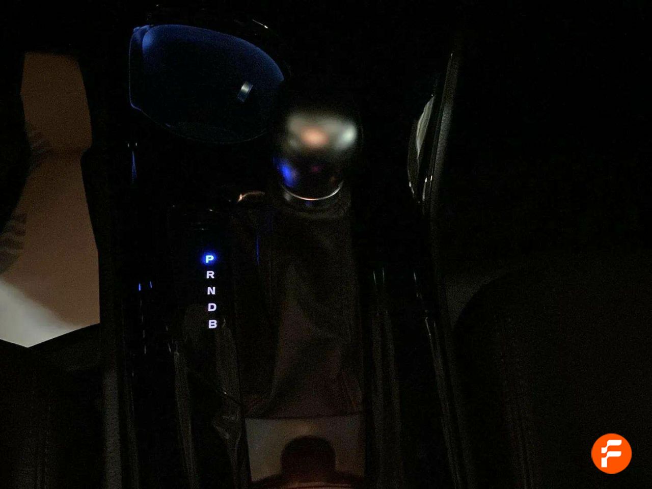 Foto Toyota C-HR 25